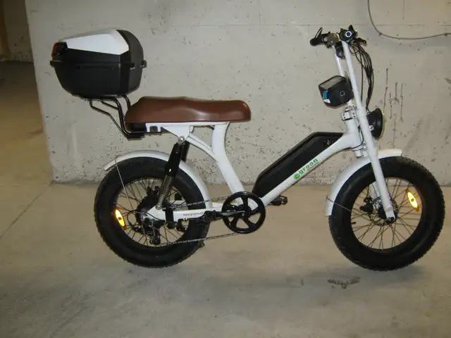 E-BIKE LIKE NEW