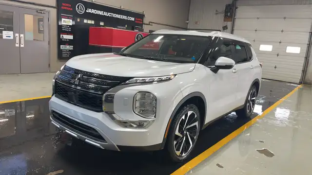 2023 Mitsubishi Outlander
