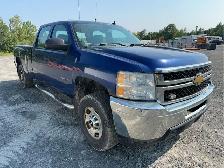 2013 Chevrolet Silverado 2500HD - Photo 3