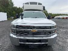 2016 Chevrolet Silverado 3500HD - Photo 2
