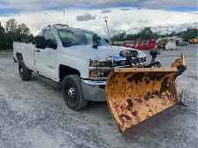 2018 Chevrolet Silverado 2500HD - Photo 3