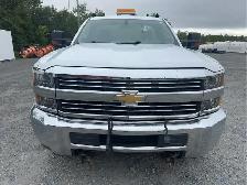 2016 Chevrolet Silverado 2500HD - Photo 2