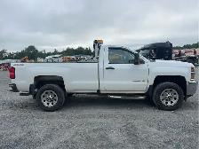 2016 Chevrolet Silverado 2500HD - Photo 4