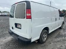 2007 GMC Savana - Photo 5