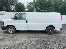 2007 GMC Savana - Photo 8