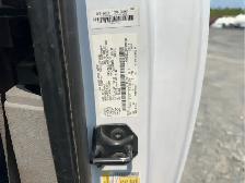 2018 Ford F-150 w/ Heavy Duty Payload Package - Photo 33