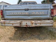1985 Dodge D100 Short-Box - Photo 4
