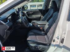 2025 Toyota RAV4 Hybrid Limited LIMITED, AWD, NEAR NEW BRAKES... - Photo 6