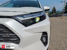 2025 Toyota RAV4 Hybrid Limited LIMITED, AWD, NEAR NEW BRAKES... - Photo 10