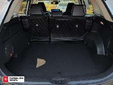 2025 Toyota RAV4 Hybrid Limited LIMITED, AWD, NEAR NEW BRAKES... - Photo 13