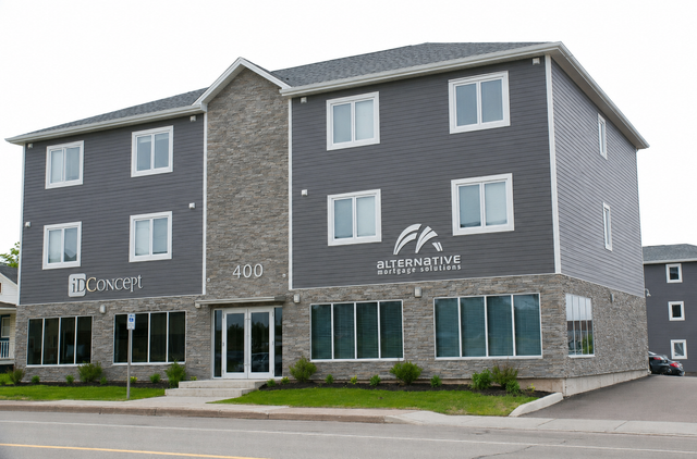 Bachelor Apartment-  MOVE-IN SPECIAL – ONE MONTH FREE