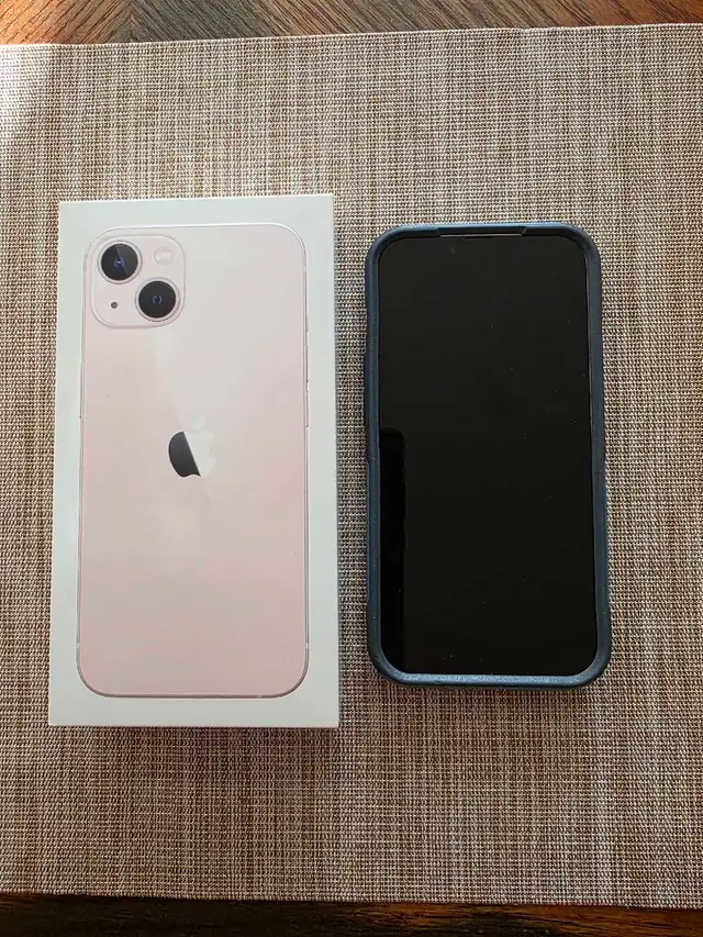 iPhone 13