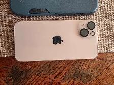 iPhone 13 - Photo 3