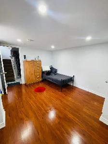 4 bed 2 bath - Photo 2