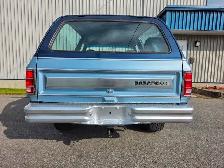 1985 Dodge Ram Charger Royal SE / 4x4 / 318ci RARE ! - Photo 6