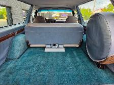 1985 Dodge Ram Charger Royal SE / 4x4 / 318ci RARE ! - Photo 25