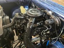 1985 Dodge Ram Charger Royal SE / 4x4 / 318ci RARE ! - Photo 28