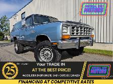 1985 Dodge Ram Charger Royal SE / 4x4 / 318ci RARE !