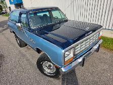 1985 Dodge Ram Charger Royal SE / 4x4 / 318ci RARE ! - Photo 9
