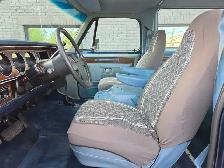 1985 Dodge Ram Charger Royal SE / 4x4 / 318ci RARE ! - Photo 16