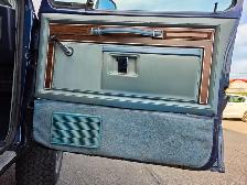 1985 Dodge Ram Charger Royal SE / 4x4 / 318ci RARE ! - Photo 24