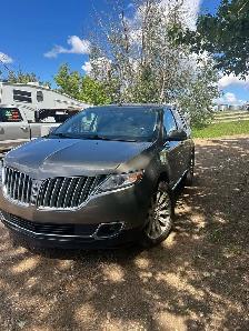 Lincoln MKX Limited - Photo 2