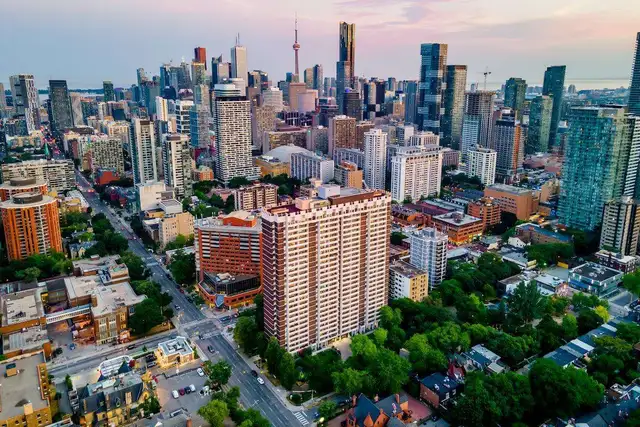 Wellesley Apartments - 1 Bedroom available at 100 Wellesley Stre