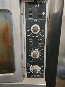 TWO NATURAL GAS CONVECTION OVENS GARLAND - Photo 3