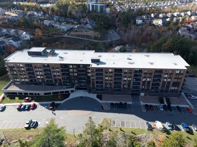 2 Bedroom Plus Den, 3 Bedroom Units and 2 Bedroom Townhouse