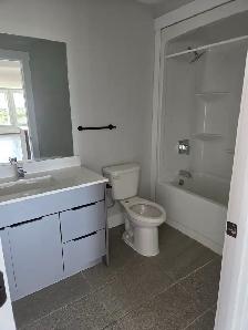3 Bedroom Corner Unit available on Broad Street - Photo 6