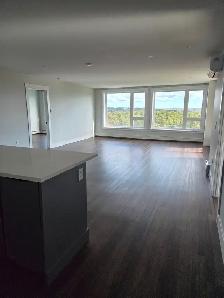 3 Bedroom Corner Unit available on Broad Street - Photo 7