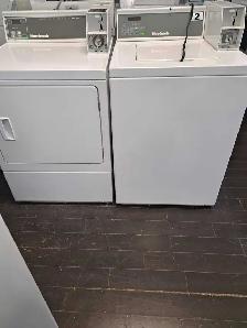 Huebsch Coin washer and dryer - Photo 2