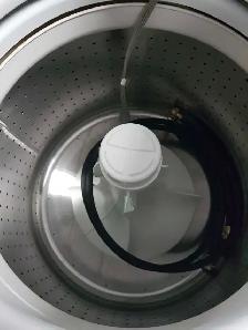 Huebsch Coin washer and dryer - Photo 3