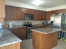 Room for rent, avail. on Sept 1, Eglinton & Kennedy, Mississauga - Photo 9