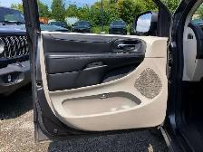 2015 Dodge Grand Caravan Canada Value Package | AS IS | FWD - Photo 18