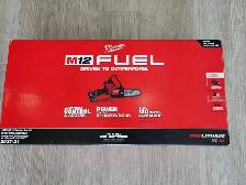 Milwaukee 6' Hatchet Chainsaw Kit with Battery and Charger - Photo 2