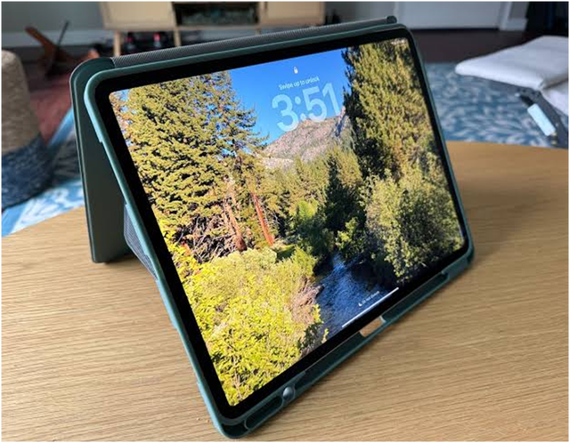 13-inch M4 iPad Air