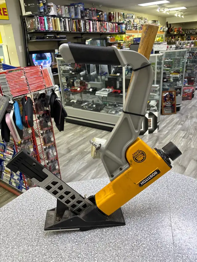 Bostich BTFP12569 Flooring Nailer