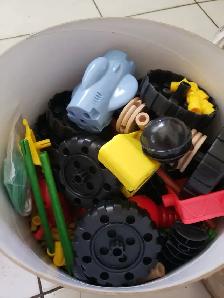 JEU DE CONSTRUCTION TINKERTOY  ÉDUCATIF ET CRÉATIF - Photo 3