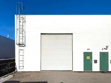 $5,300.00 / Month - Warehouse for rent. 2400 sq. ft. SE Calgary