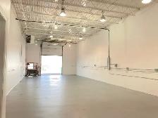 $5,300.00 / Month - Warehouse for rent. 2400 sq. ft. SE Calgary - Photo 3