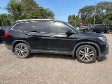 2016 Honda Pilot Touring AWD - Photo 4