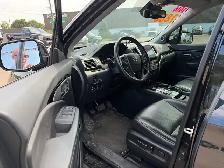 2016 Honda Pilot Touring AWD - Photo 8