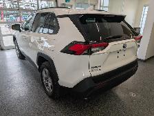 2023 Toyota RAV4 Hybrid XLE, A/C, - Photo 4