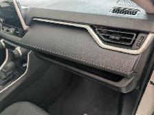2023 Toyota RAV4 Hybrid XLE, A/C, - Photo 9