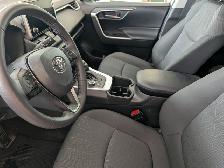 2023 Toyota RAV4 Hybrid XLE, A/C, - Photo 11