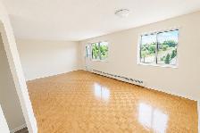 1 Bedroom 5th Floor Apartment in Midland - Photo 2
