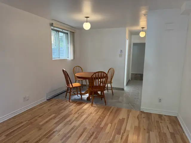 3 1/2 APARTMENT SEMI BASEMENT FOR RENT