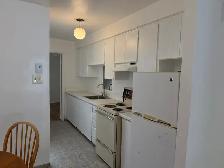 3 1/2 APARTMENT SEMI BASEMENT FOR RENT - Photo 3