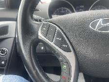 2016 Hyundai Elantra Limited, Camera, Leather, Sunroof, Keyless, - Photo 13